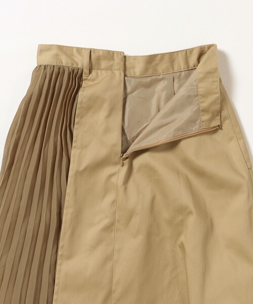 BEAMS HEART（ビームスハート）の「プリーツミックス トレンチスカート（スカート・レディース・ベージュ/ネイビー/オリーブ・SMALL/MEDIUM）」の11枚目の写真