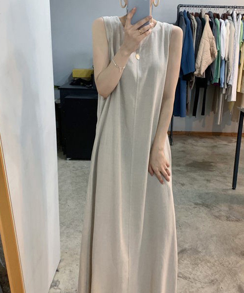 VENCEEXCHANGE（ヴァンスエクスチェンジ）の「バックリボンノースリーブワンピ（ワンピース・レディース・ベージュ/ブラック・FREE）」の5枚目の写真