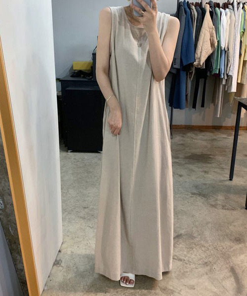 VENCEEXCHANGE（ヴァンスエクスチェンジ）の「バックリボンノースリーブワンピ（ワンピース・レディース・ベージュ/ブラック・FREE）」の6枚目の写真