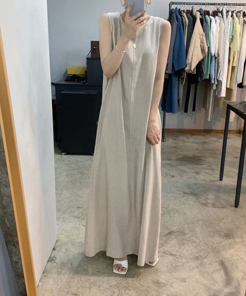 VENCEEXCHANGE（ヴァンスエクスチェンジ）の「バックリボンノースリーブワンピ（ワンピース・レディース・ベージュ/ブラック・FREE）」の7枚目の写真