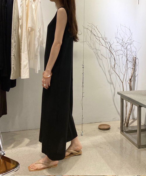 VENCEEXCHANGE（ヴァンスエクスチェンジ）の「バックリボンノースリーブワンピ（ワンピース・レディース・ベージュ/ブラック・FREE）」の17枚目の写真