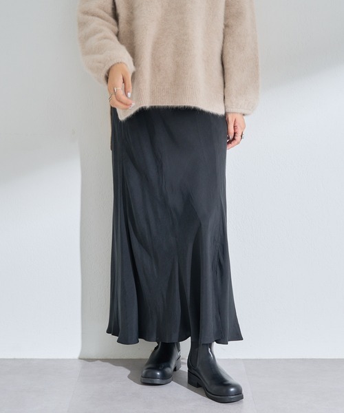 SHENERY（シーナリー）の「フィブリルフレアマキシスカート（スカート・レディース・ブラック/グレー・38/36）」の7枚目の写真