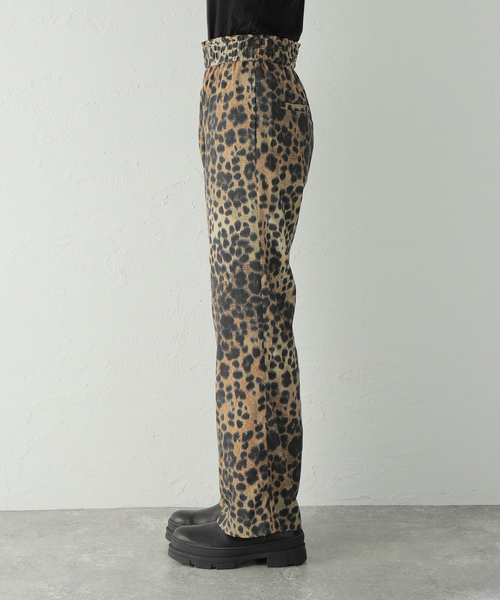 JOURNAL STANDARD(ジャーナルスタンダード)の「レオパードプリントパンツ(その他パンツ・レディース・チョコ・38/36)」の8枚目の写真