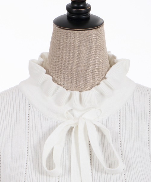 axes femme POETIQUE(アクシーズファムポエティック)の「リボンデザインニットプルオーバー(Tシャツ/カットソー・レディース・キナリ/ワイン/ブラック・MEDIUM)」の4枚目の写真