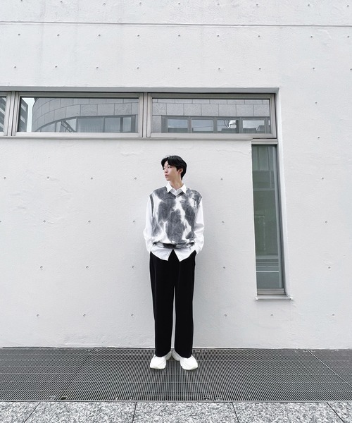 Figments（フィグメンツ）の「タイダイ柄ベスト（ベスト・レディース・グレー/オレンジ・FREE）」の14枚目の写真