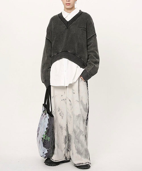WESTBOY（ウエストボーイ）の「ドロップショルダーVネックショートニットセーター WO22W3TP04【WB ORIGINALS】（ニット/セーター・メンズ・ブラック/レッド/ブルー・L/M/XL）」の8枚目の写真