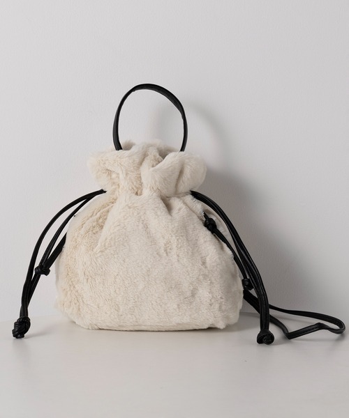 ✳︎ぽん✳︎　7/1まで　メゾンドドルチェ　大人気バッグ　ファー&巾着セット and it_ ファーバッグ ショルダー 巾着 鞄 かばん もこもこ 秋