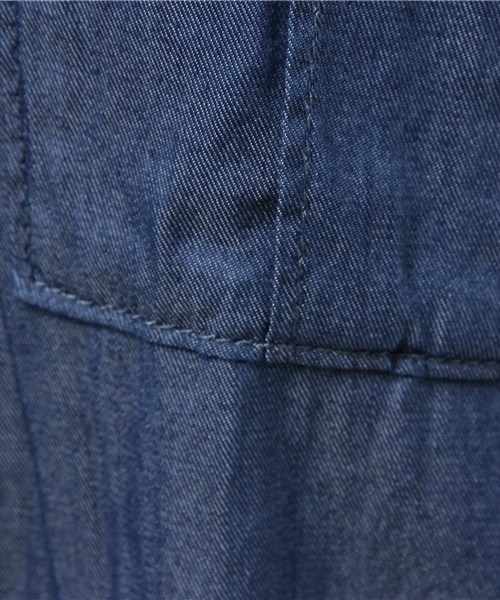 FRAMeWORK(フレームワーク)の「テンセルデニム ムネポケット シャツ。(シャツ/ブラウス・レディース・ネイビー/ブルー系その他/ホワイト・FREE)」の13枚目の写真