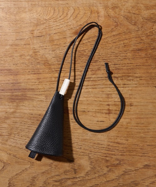 TIDEWAY(タイドウェイ)の「KEY POPPER 本革 キーアクセサリー 鍵ストラップ(キーケース/キーアクセサリー・レディース・ブルー/グリーン/ライム/ベージュ/ブラック・フリー)」の2枚目の写真