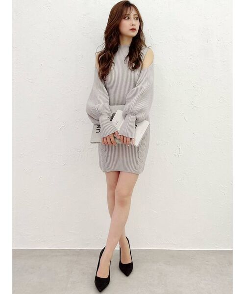 RESEXXY（リゼクシー）の「モノグラムエンボスパンプス（パンプス・レディース・ブラック/イエロー・SMALL/MEDIUM/LARGE）」の14枚目の写真