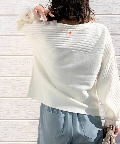 Q(キュー)の「針抜き切替ドルマンニット(ニット/セーター・レディース・ベージュ/アイボリー/ブラック/ライトブルー・MEDIUM)」の17枚目の写真