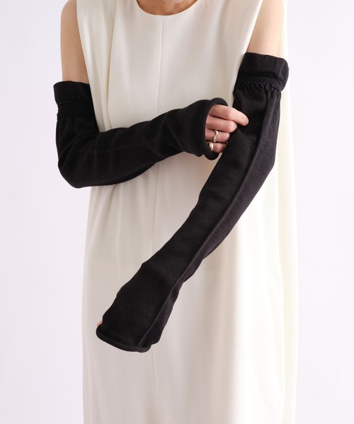 BIRTHDAY BAR（バースデイバー）の「UV保湿 アームカバー（アームカバー・レディース・ベージュ/ブラック・フリー）」の4枚目の写真