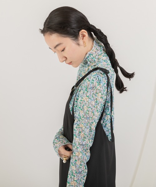 Jeudi（ジュディ）の「シアーフラワーモチーフデザイントップス（Tシャツ/カットソー・レディース・グリーン・FREE）」の16枚目の写真