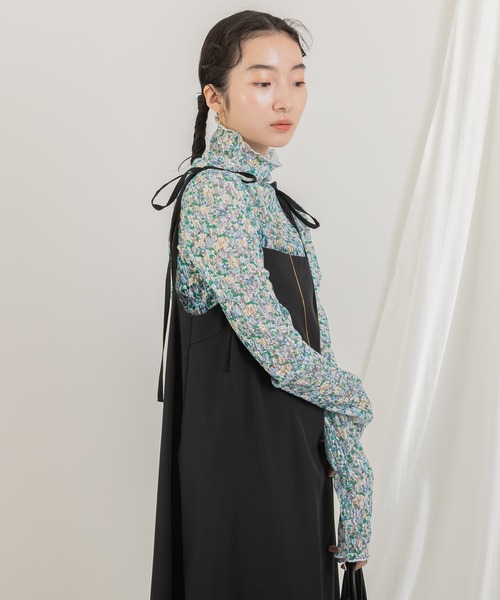 Jeudi（ジュディ）の「シアーフラワーモチーフデザイントップス（Tシャツ/カットソー・レディース・グリーン・FREE）」の22枚目の写真