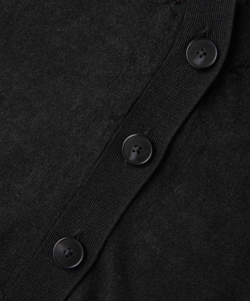 ROPE' PICNIC(ロペピクニック)の「【WEB限定カラー:ブルー】Vネックシアーカーディガン(カーディガン/ボレロ・レディース・ブラック/ベージュ/ターコイズブルー/オレンジ/ブルー/ブルー系その他5・38)」の8枚目の写真