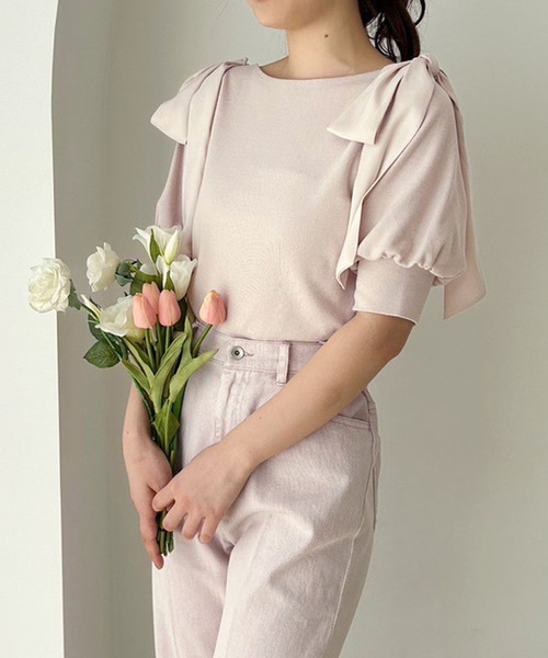 one after another NICE CLAUP(ワンアフターアナザーナイスクラップ)の「リボン取り外し可能/肩リボンテレコトップス(Tシャツ/カットソー・レディース・オフホワイト/ブルー/ブラック系その他/ピンクベージュ・FREE)」の16枚目の写真