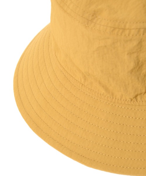 FIRST DOWN(ファーストダウン)の「バケットハット リコンフィー ナイロン タスラン(ハット・メンズ・ウィート/チャコールグレー/ダークグリーン・F)」の9枚目の写真