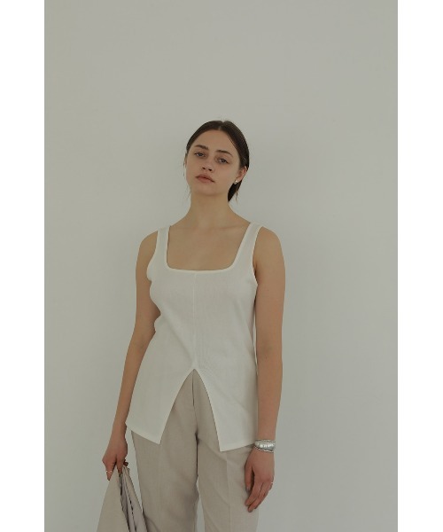 MANOF（マノフ）の「SQUARE CUT TANK TOP（タンクトップ・レディース・アイボリー/ホワイト/ブラック・S/M）」の8枚目の写真