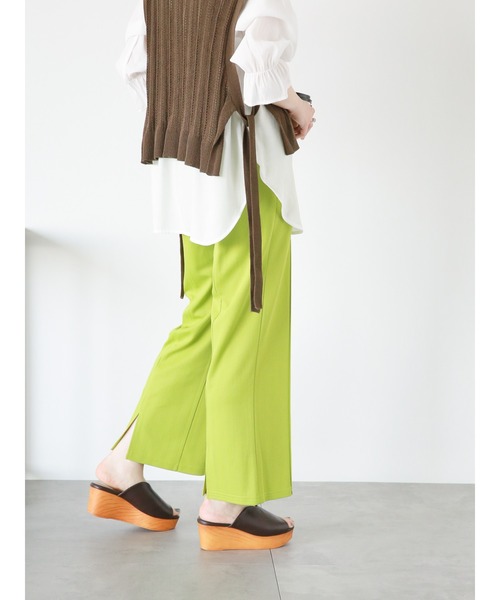 Samansa Mos2 blue（サマンサモスモスブルー）の「へリンボーンカットジョーゼットパンツ（その他パンツ・レディース・グリーン/オレンジ/キナリ・ﾌﾘ-）」の15枚目の写真