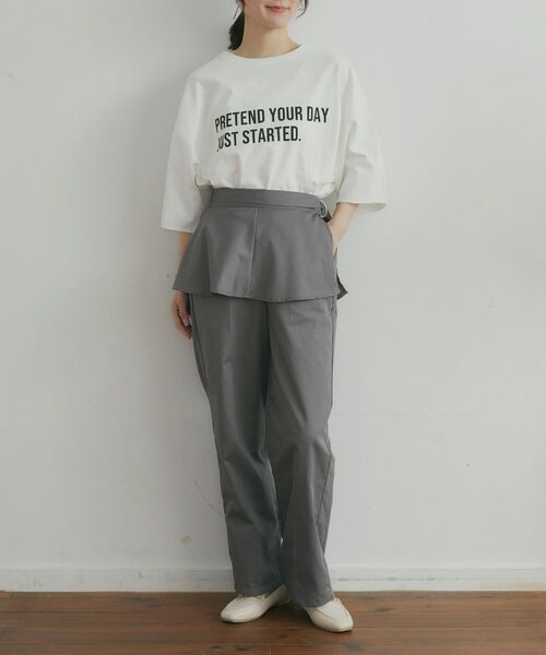 kivi(キヴィ)の「ロゴBIG Tシャツ(Tシャツ/カットソー・レディース・ベージュ/オフホワイト/ライトグリーン・FREE)」の7枚目の写真
