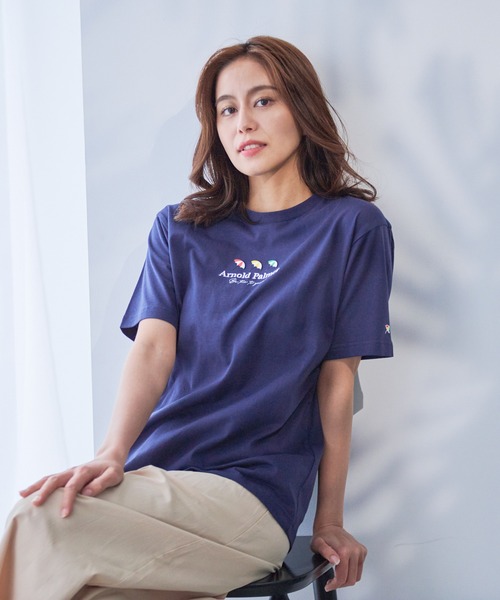 Arnold Palmer（アーノルドパーマー）の「発泡プリント シェア ロゴ T