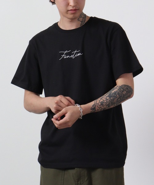 ACE(エース)の「ACE USA コットン 半袖 Tシャツ(Tシャツ/カットソー・メンズ・カーキ/ブラック/ホワイト系その他5/ブラック系その他3/ネイビー系2/ブラック系その他/グリーン系その他/ブルー系その他/グレー系その他2/グレー系その他/ホワイト系その他2/サックスブルー/ホワイト系その他4/ネイビー系1/ネイビー系/オフホワイト/ホワイト/モカ/ブラック系その他2/ネイビー/グレイッシュベージュ/ホワイト系その他3/ネイビー系3/ホワイト系その他6/ピンクベージュ/ブルー系その他2/ライトオレンジ系/ホワイト系その他7/レッド/グレー系その他3/グリーン系その他2/ネイビー系4/ブラック系その他4/オレンジ/サックスブルー系/ライトカーキ/ピンク系/ホワイト系/ネイビー系5/ホワイト系1・LL/L/M/S)」の12枚目の写真