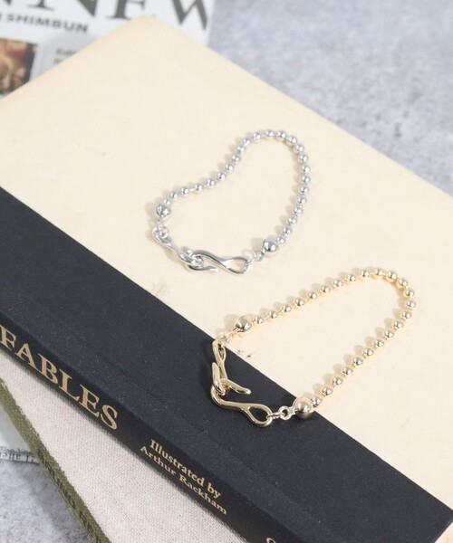 fredy emue（フレディエミュ）の「プチボールチェーンフックブレスレット（ブレスレット・レディース・シルバー/ゴールド・FREE）」の3枚目の写真