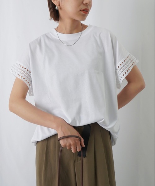 LUCA/LADY LUCK LUCA(ルカ/レディラックルカ)の「LC/LLL レース袖カットソー / クルーネックレース袖Tシャツ(Tシャツ/カットソー・レディース・ブラック/ホワイト・FREE)」の4枚目の写真