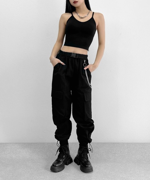 LVEU.（ラブユ.）の「【LVEU.】バックルベルトチェーンカーゴパンツ / ボトムス パンツ カーゴ ワーク チェーン バックル ベルト ワイド ルーズ メンズライク ストリート ブラック（カーゴパンツ・レディース・ブラック・FREE）」の9枚目の写真