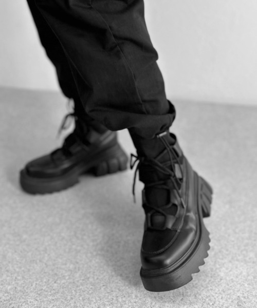 LVEU.（ラブユ.）の「【LVEU.】バックルベルトチェーンカーゴパンツ / ボトムス パンツ カーゴ ワーク チェーン バックル ベルト ワイド ルーズ メンズライク ストリート ブラック（カーゴパンツ・レディース・ブラック・FREE）」の15枚目の写真