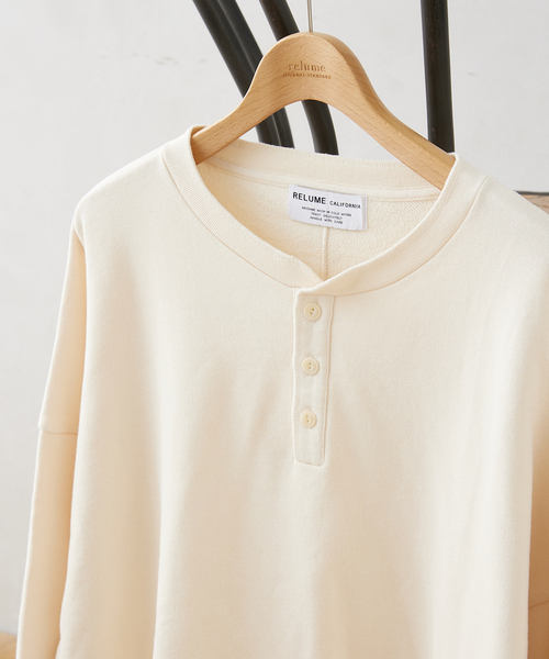 JOURNAL STANDARD relume（ジャーナルスタンダード　レリューム）の「CALIFORNIA UPCYCLE ヘンリーネックスウェット（スウェット・メンズ・ブラック系その他/アイボリー/ライトグレー・LARGE/MEDIUM）」の18枚目の写真