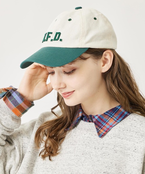 MILKFED.(ミルクフェド)の「M.F.D. BICOLOR CAP(キャップ・レディース・ライトピンク/グリーン/ベージュ/ネイビー・ONE SIZE)」の17枚目の写真