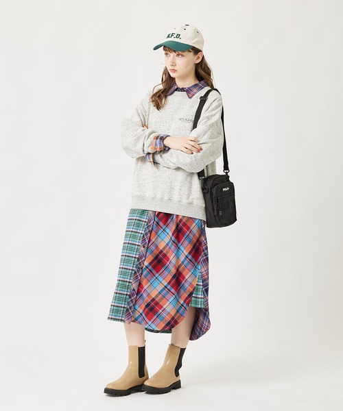 MILKFED.(ミルクフェド)の「M.F.D. BICOLOR CAP(キャップ・レディース・ライトピンク/グリーン/ベージュ/ネイビー・ONE SIZE)」の18枚目の写真