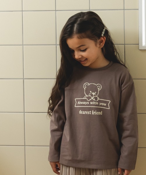 pairmanon（ペアマノン）の「【かぞくおそろい】シンプル ロゴ イラスト グラフィック 長袖 ロンT（Tシャツ/カットソー・キッズ・ベージュ系その他3/テラコッタ/ホワイト系その他/ブラウン系その他/ブルー系その他3/イエロー系その他/ホワイト系その他3/ベージュ系その他/ホワイト系その他2/ベージュ系その他4/ブラック系その他/ミント/ブルー系その他/パープル系その他2/ブラック系その他2/ピンク系その他/ベージュ系その他2/パープル系その他/ブラック系その他3/ブラック系その他5・100/140/120/110/150/90/130/80）」の9枚目の写真