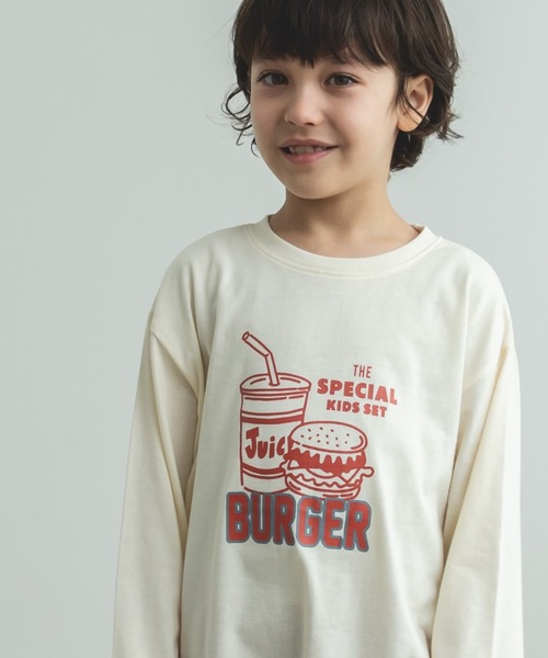 pairmanon（ペアマノン）の「【かぞくおそろい】シンプル ロゴ イラスト グラフィック 長袖 ロンT（Tシャツ/カットソー・キッズ・ベージュ系その他3/テラコッタ/ホワイト系その他/ブラウン系その他/ブルー系その他3/イエロー系その他/ホワイト系その他3/ベージュ系その他/ホワイト系その他2/ベージュ系その他4/ブラック系その他/ミント/ブルー系その他/パープル系その他2/ブラック系その他2/ピンク系その他/ベージュ系その他2/パープル系その他/ブラック系その他3/ブラック系その他5・100/140/120/110/150/90/130/80）」の3枚目の写真