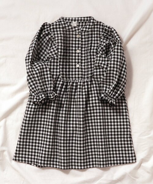 apres les cours(アプレレクール)の「【新色追加/一部リンク可能】まいにちワンピ(ワンピース・キッズ・アイボリー/ラベンダー/ブラック/キナリ/ベージュ/オリーブ/ピンク/ブルー/チェック/レンガ/オフホワイト/サックスブルー/チャコール・90/80/100/120/130/140/110)」の6枚目の写真