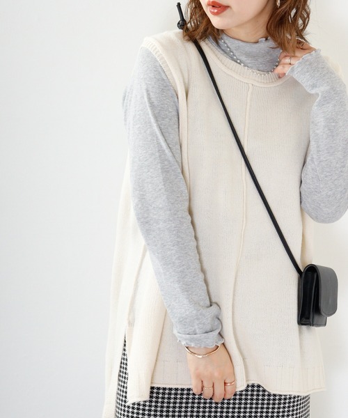 FUNALIVE（ファンアライブ）の「PAGE ONE アウトシーム＆スリット入りニットベスト（ベスト・レディース・ライトグレー/グリーン/アイボリー/ブラック/ネイビー/オレンジ/ベージュ・M-L）」の14枚目の写真