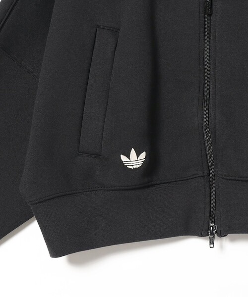 Ray BEAMS(レイビームス)の「【WEB限定】adidas / アディカラー NEUCLASSICS トラックジャケット(スウェット・レディース・ブラック・MEDIUM)」の4枚目の写真