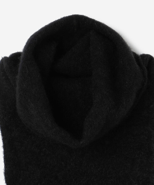 Bshop(ビショップ)の「isabella clementini | ニットマフラー WOMEN(マフラー・レディース・ブラック/ピンク・ONE)」の4枚目の写真