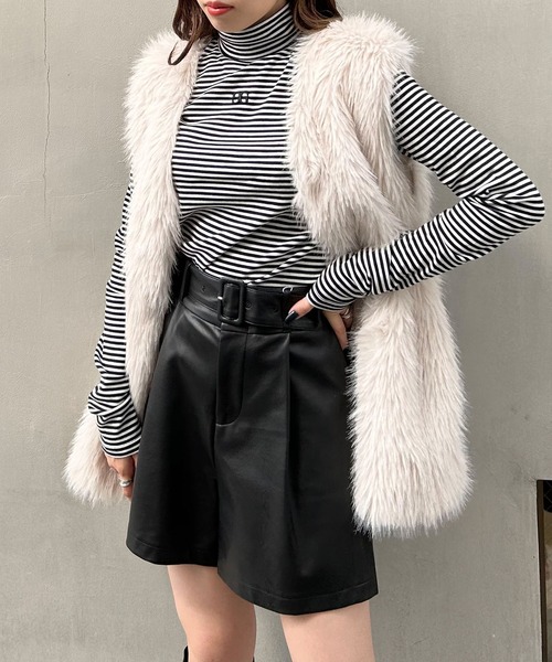 INGNI（イング）の「胸刺しゅうロゴカットタートルトップス（Tシャツ/カットソー・レディース・ブラック/その他/オフホワイト/グレー・M）」の22枚目の写真