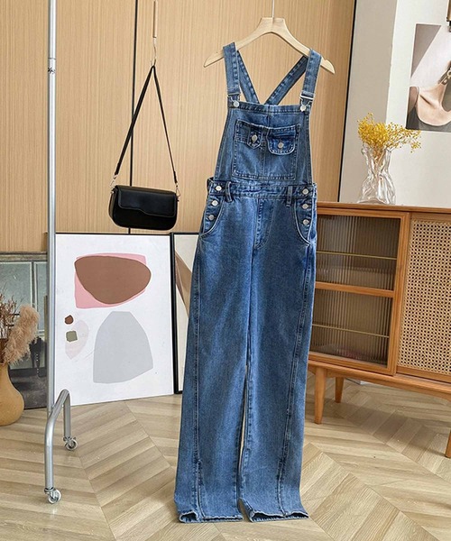 NANEA(ナネア)の「スリット入りデニムサロペット(サロペット/オーバーオール・レディース・ブルー・MEDIUM/SMALL/LARGE)」の21枚目の写真