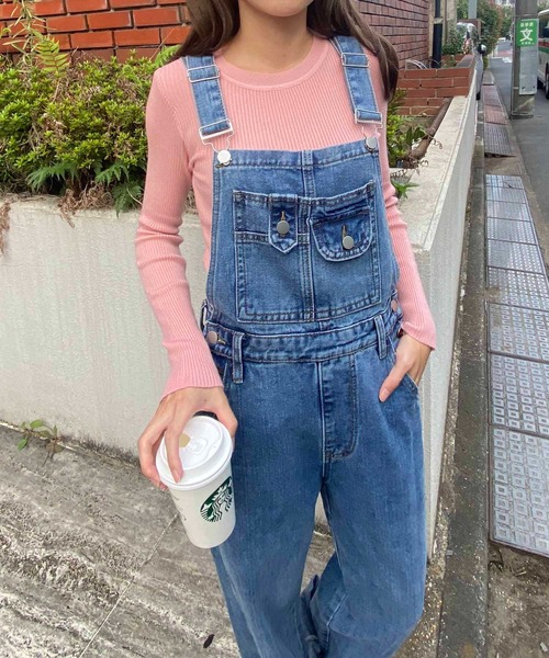 NANEA(ナネア)の「スリット入りデニムサロペット(サロペット/オーバーオール・レディース・ブルー・MEDIUM/SMALL/LARGE)」の5枚目の写真