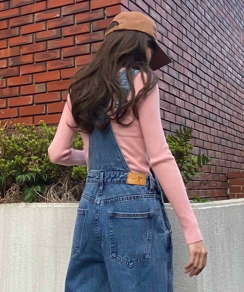 NANEA(ナネア)の「スリット入りデニムサロペット(サロペット/オーバーオール・レディース・ブルー・MEDIUM/SMALL/LARGE)」の12枚目の写真