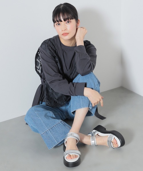 BEAMS HEART(ビームスハート)の「BEAMS HEART / 厚底 スポーツサンダル(サンダル・レディース・シルバー/ブラック/ゴールド・LARGE/MEDIUM/SMALL)」の4枚目の写真