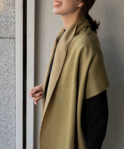 URBAN RESEARCH DOORS（アーバンリサーチドアーズ）の「リバーシブルストール（ストール/ショール・レディース・グリーン系その他/グレー系その他/ベージュ系その他・ONE）」の9枚目の写真