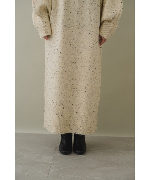 KATHARINE ROSS（キャサリンロス）の「【KATHARINE ROSS】【ZOZO限定】ネップストレートラインニットワンピース（ワンピース・レディース・ベージュ/ブラック/モカ・MEDIUM）」の9枚目の写真