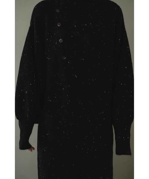 KATHARINE ROSS（キャサリンロス）の「【KATHARINE ROSS】【ZOZO限定】ネップストレートラインニットワンピース（ワンピース・レディース・ベージュ/ブラック/モカ・MEDIUM）」の22枚目の写真