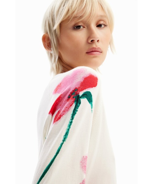 Desigual(デシグアル)の「水彩画スタイル 花柄 セーター(ニット/セーター・レディース・ホワイト/ブラック・S/M/L)」の7枚目の写真