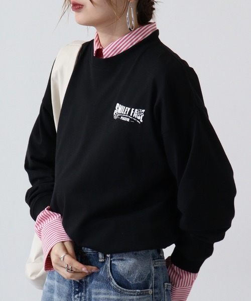 SMILEY FACE（スマイリーフェイス）の「SMILEY FACE オーバーサイズ プリントロングスリーブTシャツ（Tシャツ/カットソー・メンズ・ブラック系その他2/ブラック/ホワイト/ネイビー/ミント/ラベンダー/ライトブラック/ホワイト系その他2/B/A/C/D・LL/L/M）」の6枚目の写真