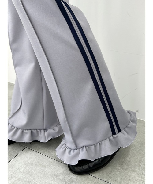 WC(ダブル シー)の「2ラインフリルフレアパンツ(その他パンツ・レディース・ブラック/グレー/ピンク・FREE)」の13枚目の写真